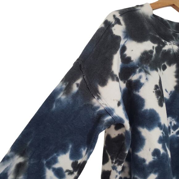 Colsie | Soft and Cozy Tie Dye Crop Raw Hem Sweatshirt - Picture 4 of 8